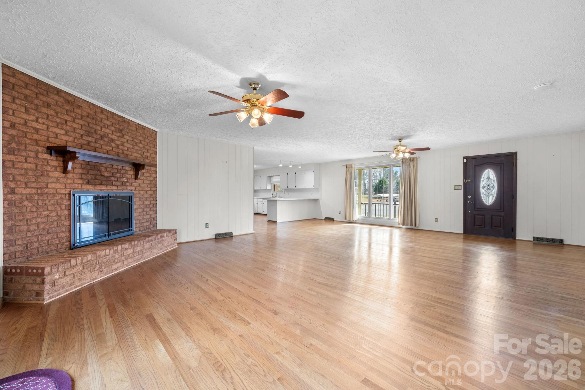 5515 Chestnut Drive