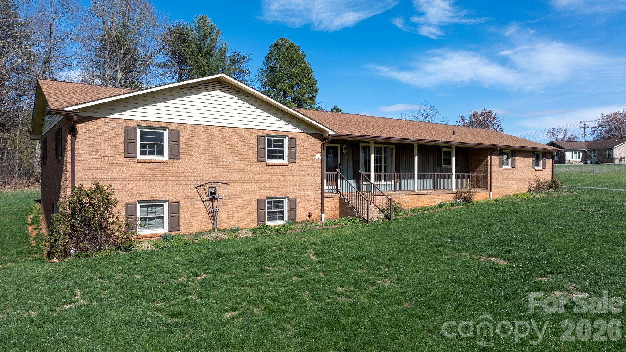5515 Chestnut Drive
