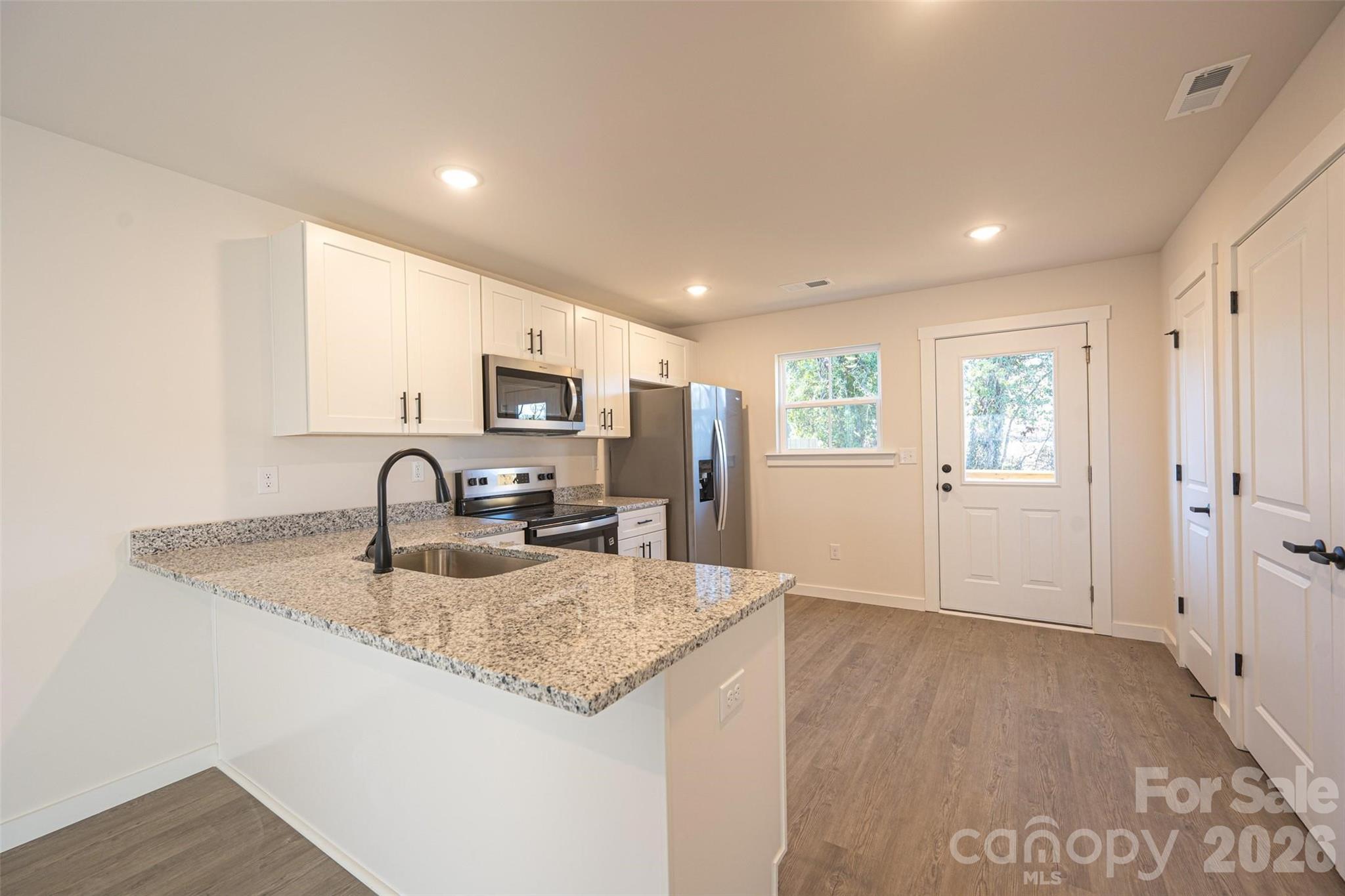 1036 12th Street NE
