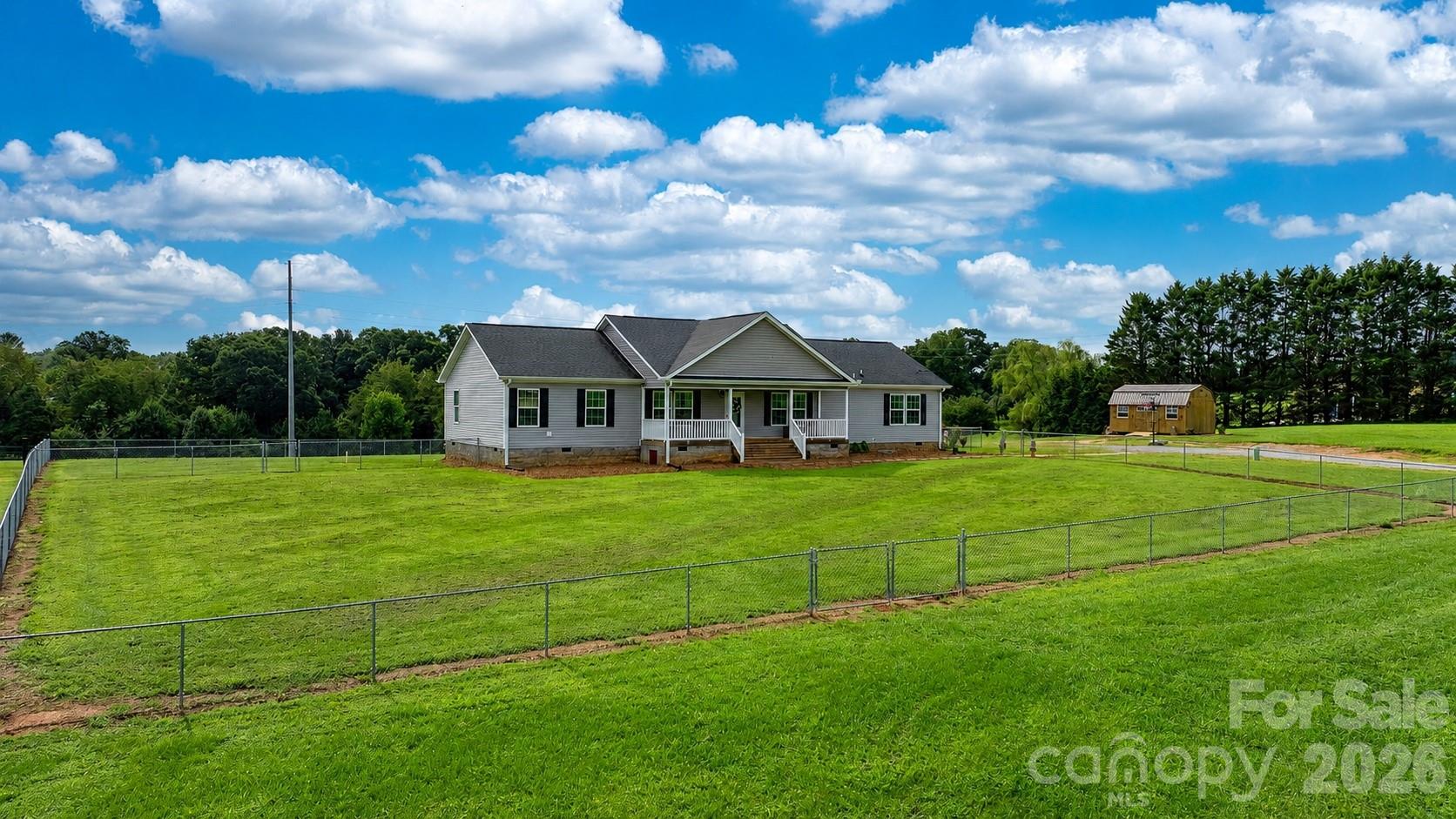 2915 TEXS FISH CAMP Road