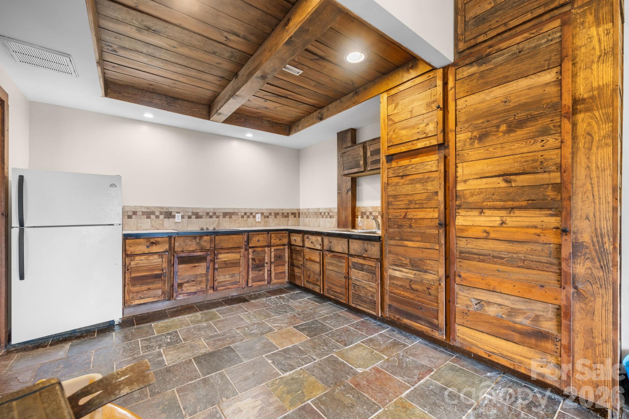 422 Ridge Creek Drive