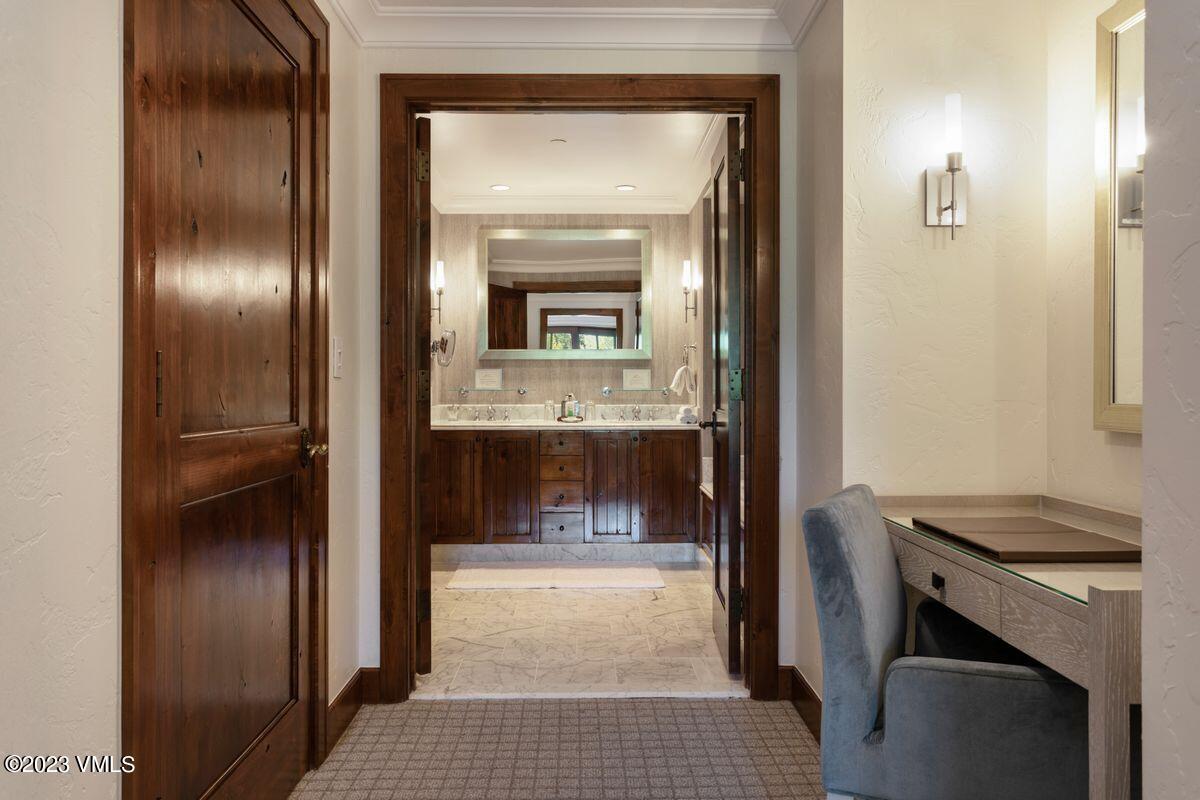 100 Bachelor Ridge Road 3212