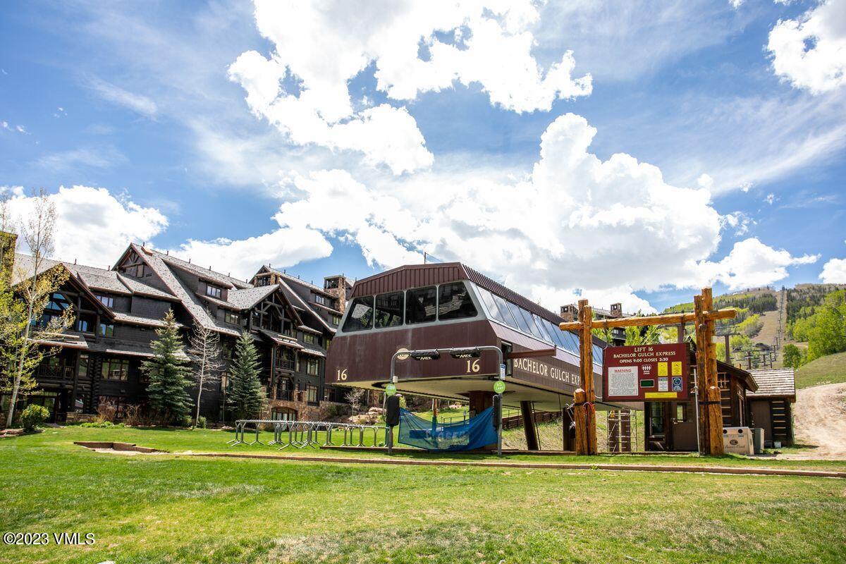 100 Bachelor Ridge Road 3212