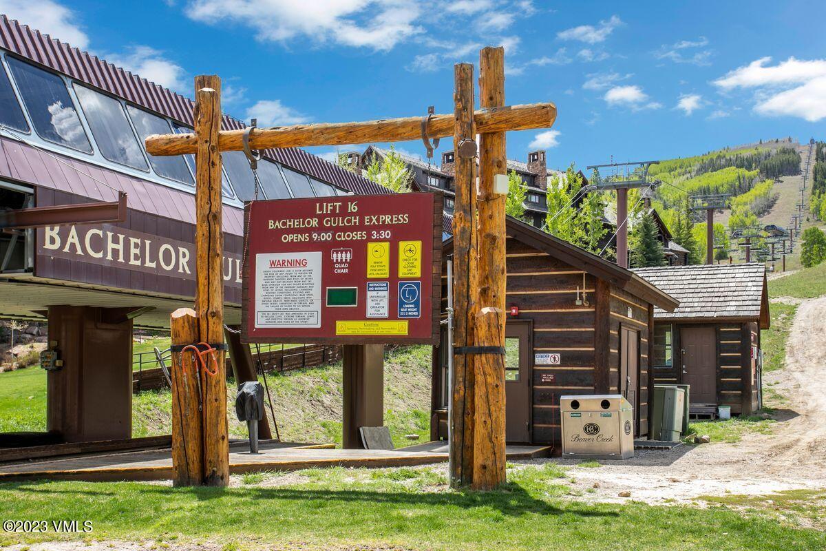 100 Bachelor Ridge Road 3212