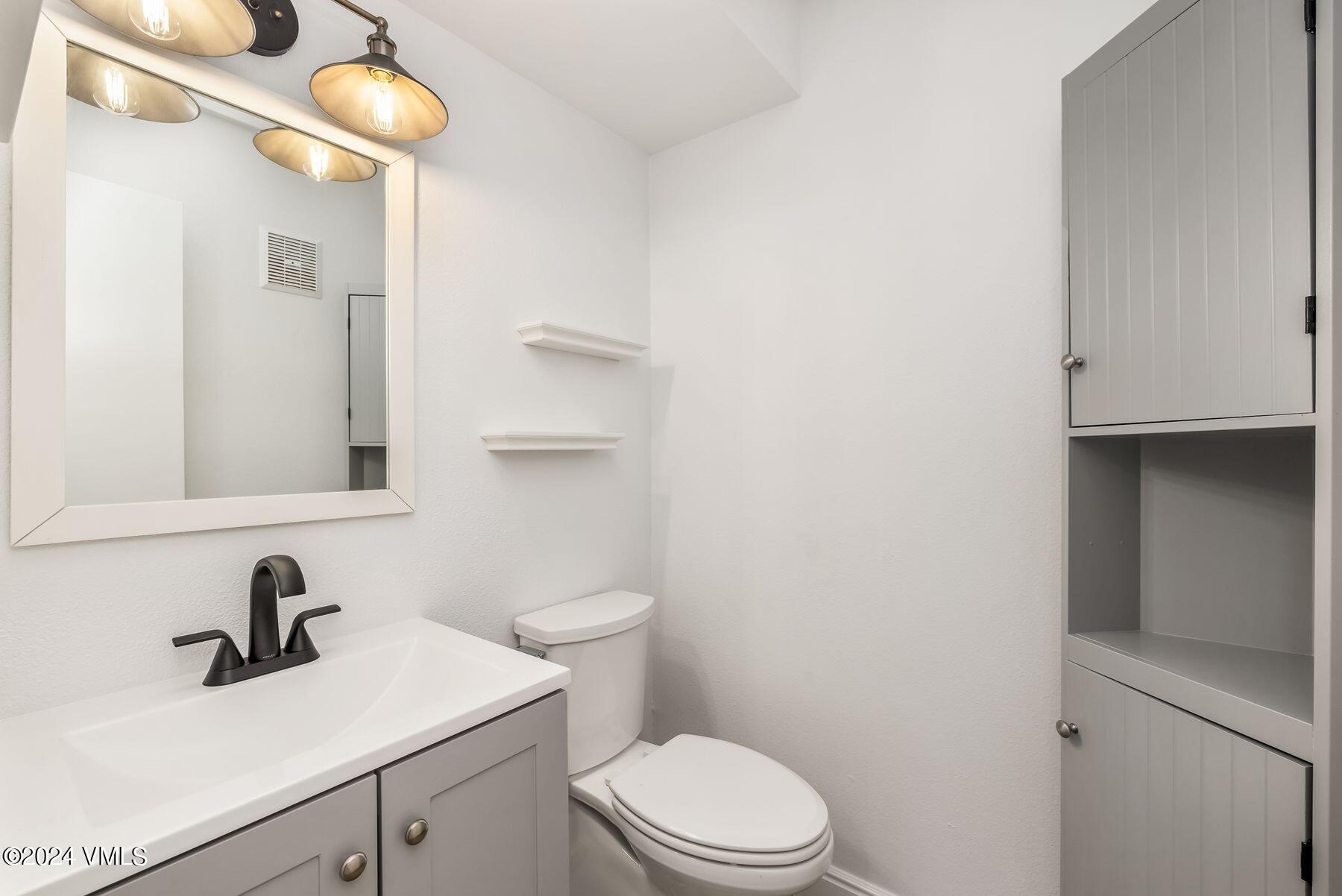 570 Homestead Drive 44