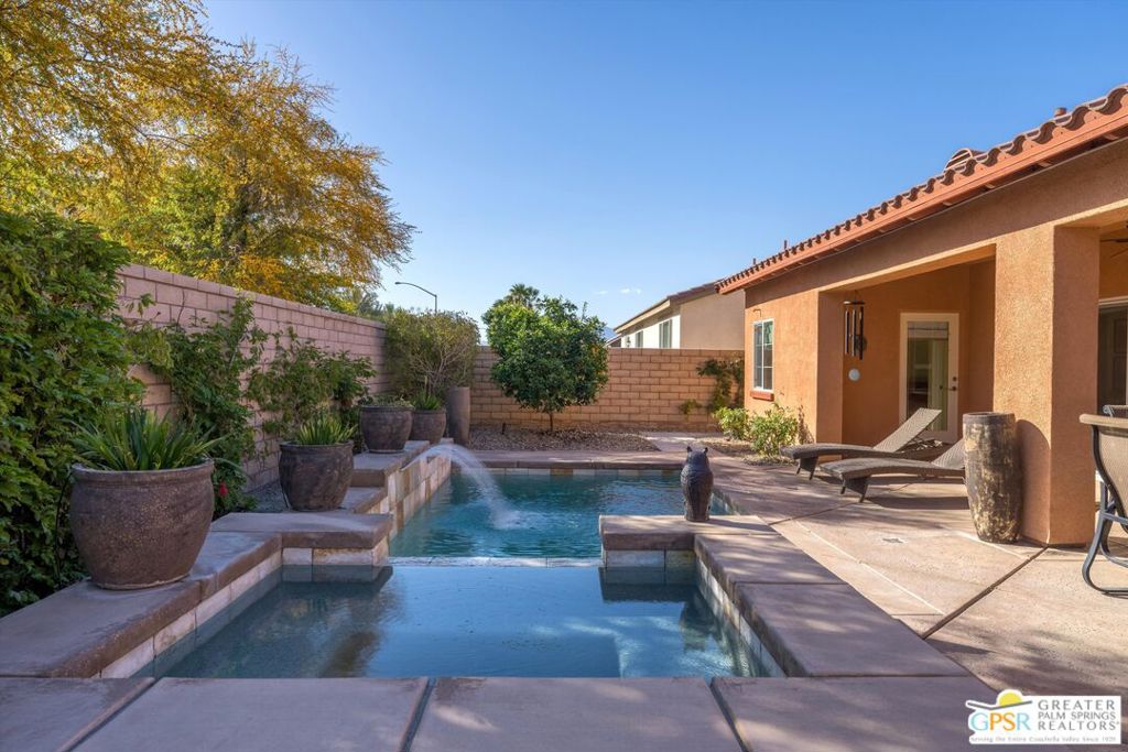 41420 Stafford Court