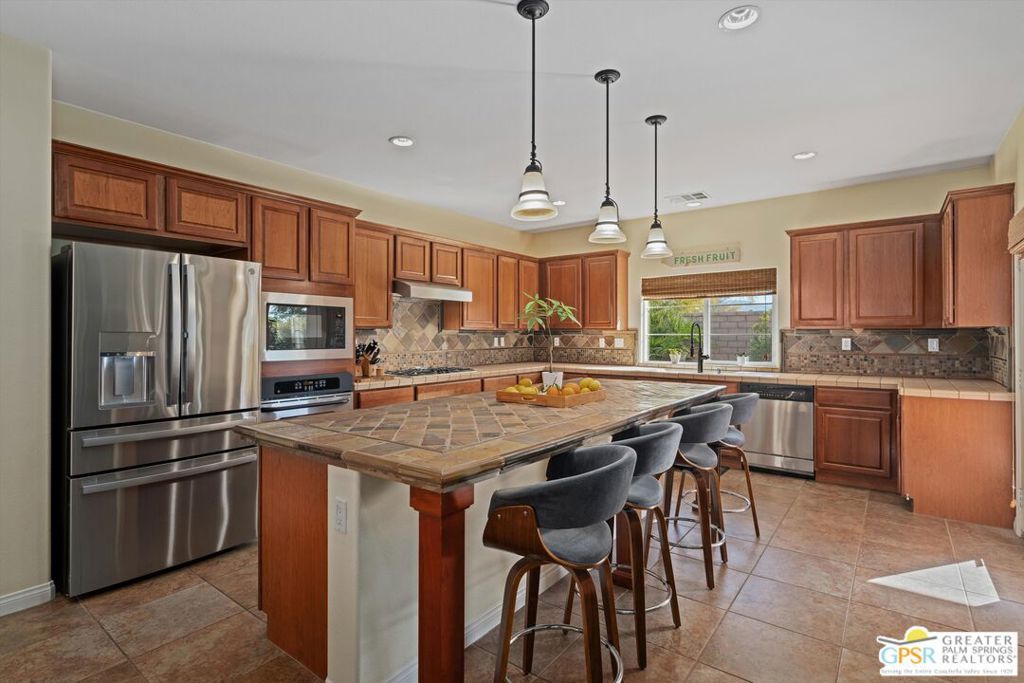 41420 Stafford Court