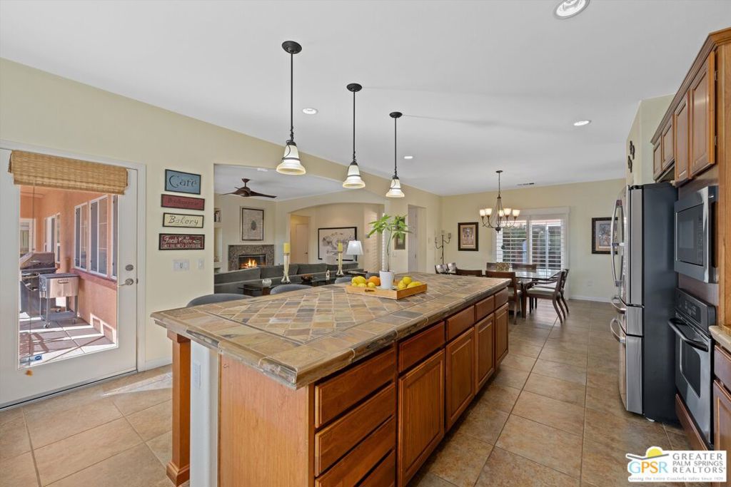 41420 Stafford Court