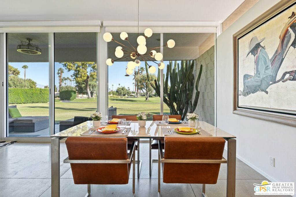 88 Desert Lakes Drive