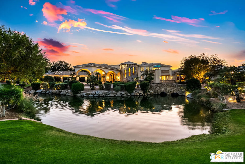 1 Saint Petersburg Court