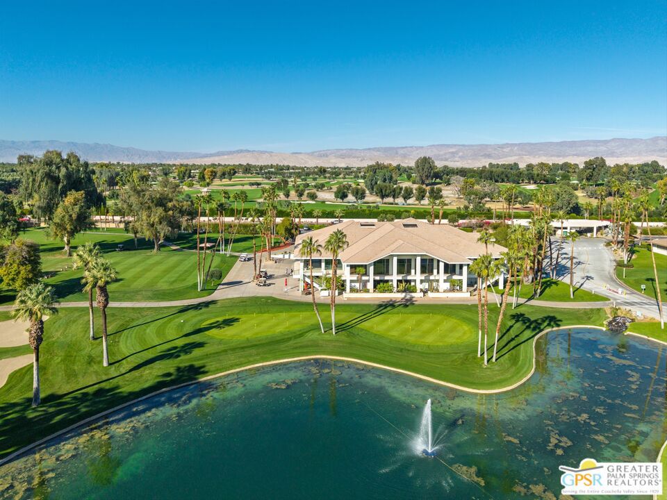 899 Island Drive 404