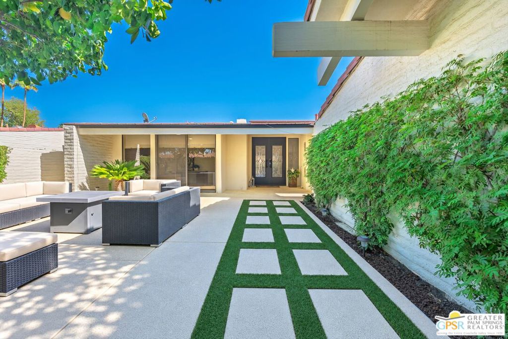 44848 Guadalupe Drive