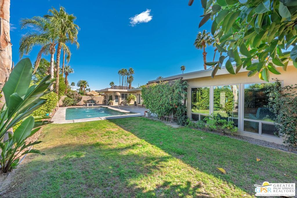 74860 Fairway Drive
