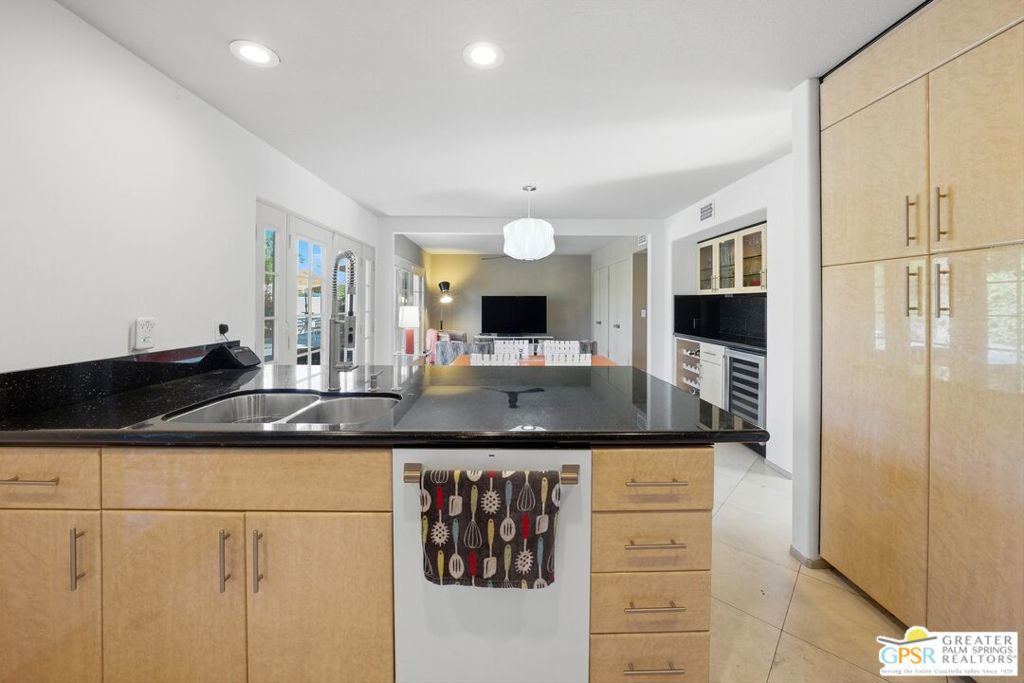 74860 Fairway Drive
