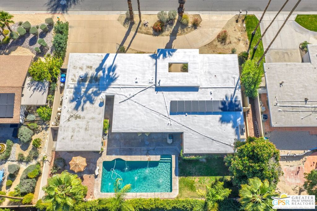 74860 Fairway Drive