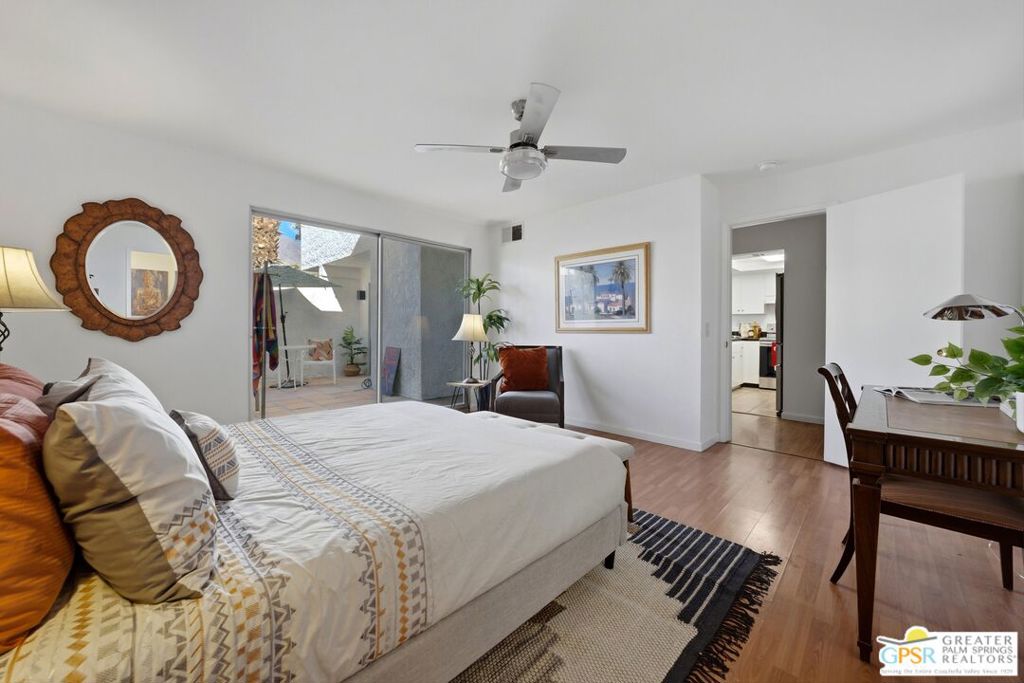 280 S Avenida Caballeros 131