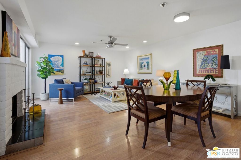 280 S Avenida Caballeros 131