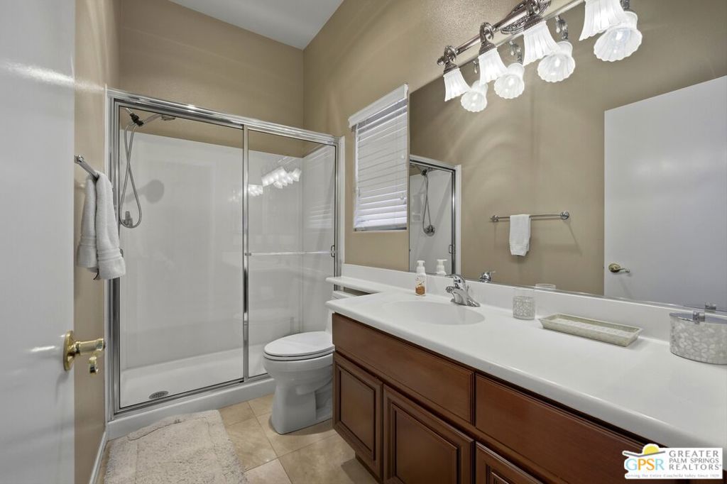 149 E Kavenish Drive