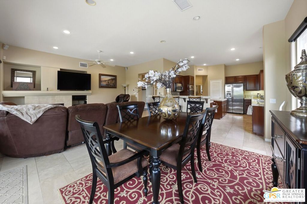 149 E Kavenish Drive