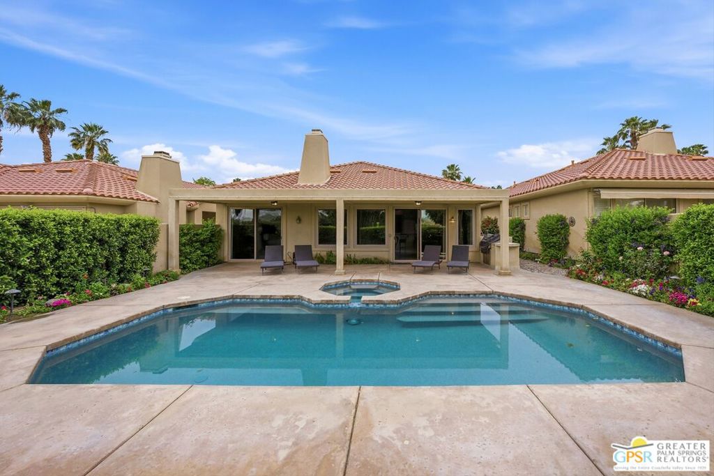 149 E Kavenish Drive