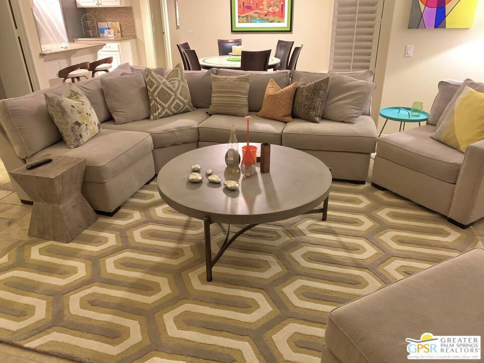 2985 E Avery Drive C