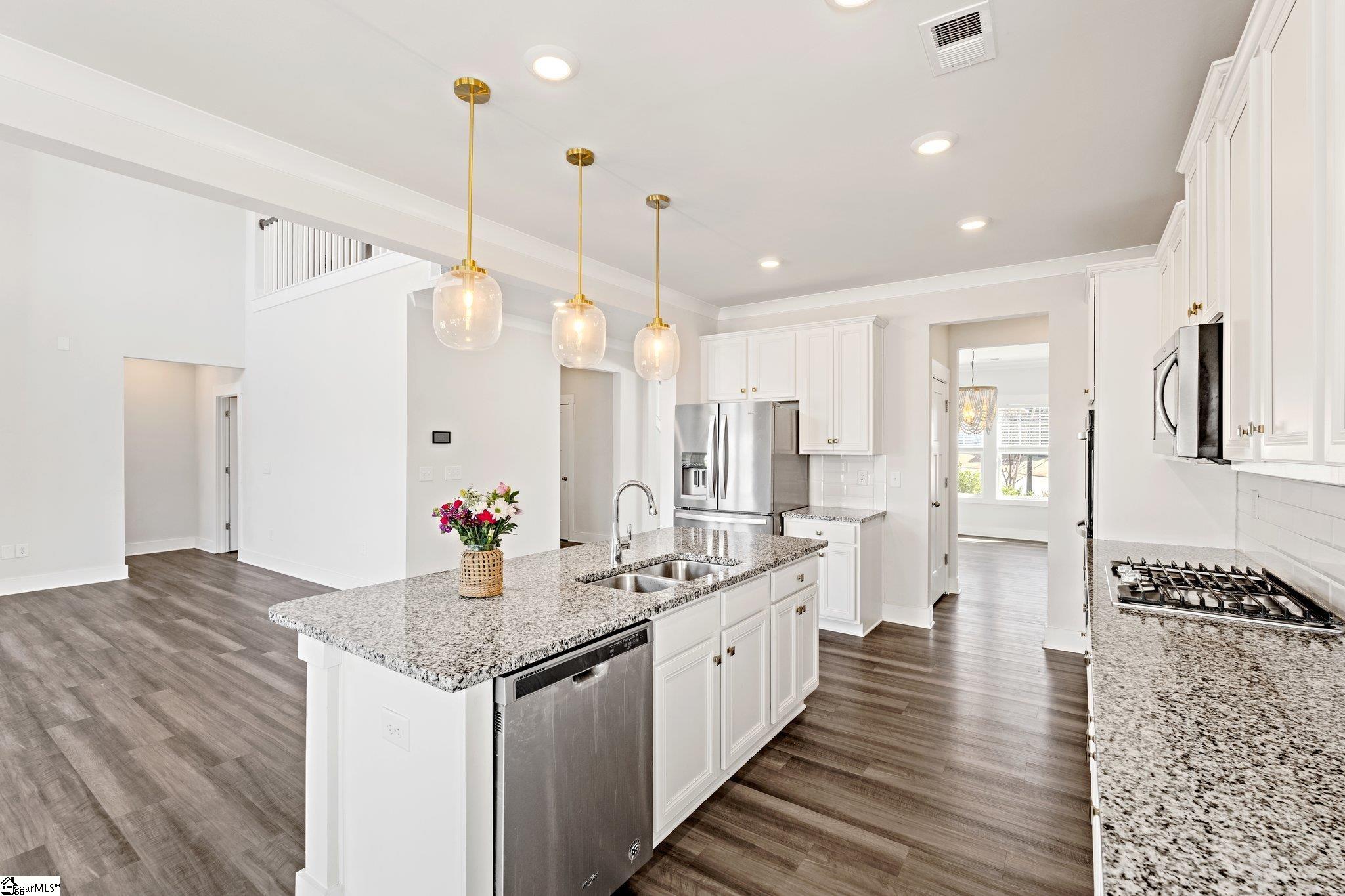 312 Lindstrom Court
