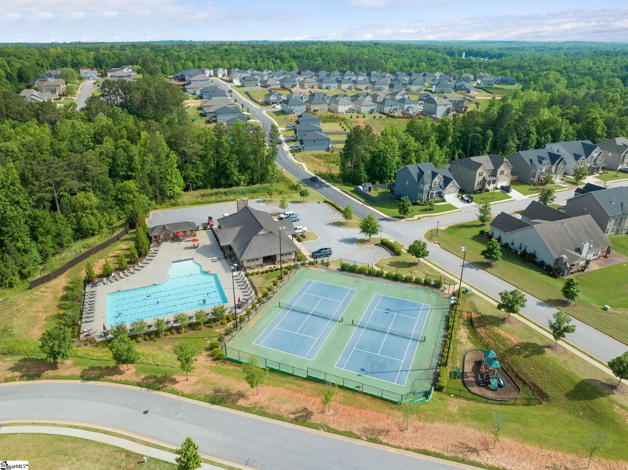 312 Lindstrom Court
