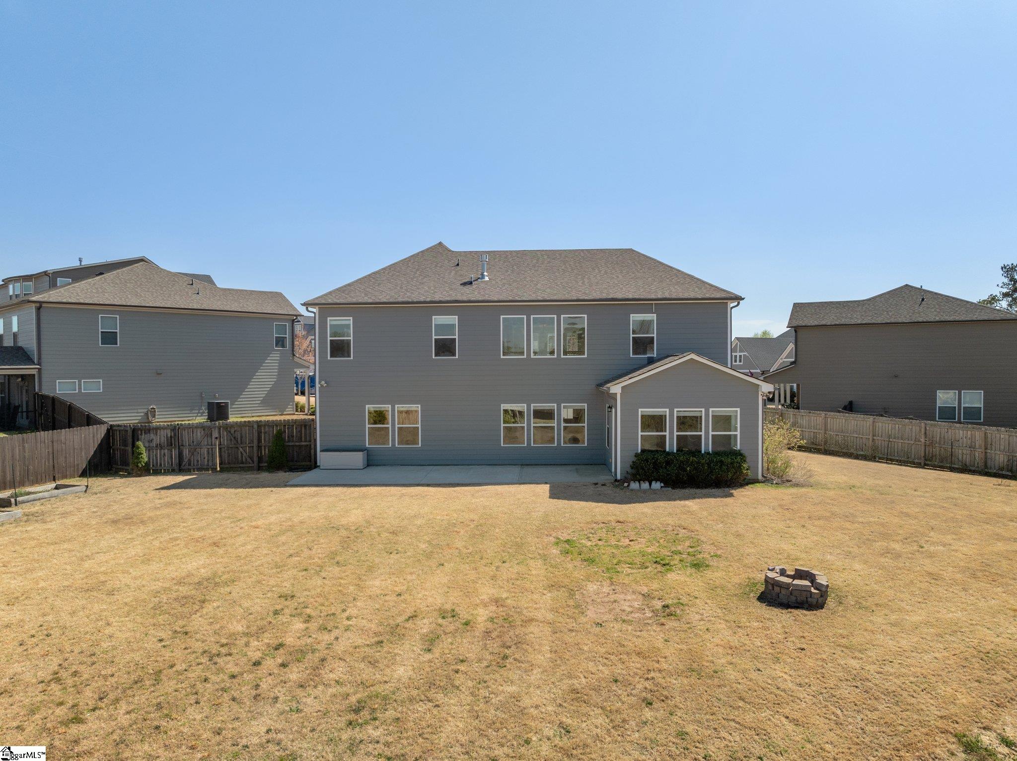 312 Lindstrom Court