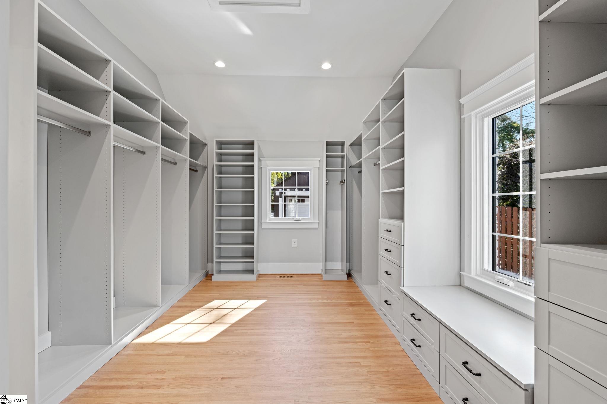 516 Cleveland Street