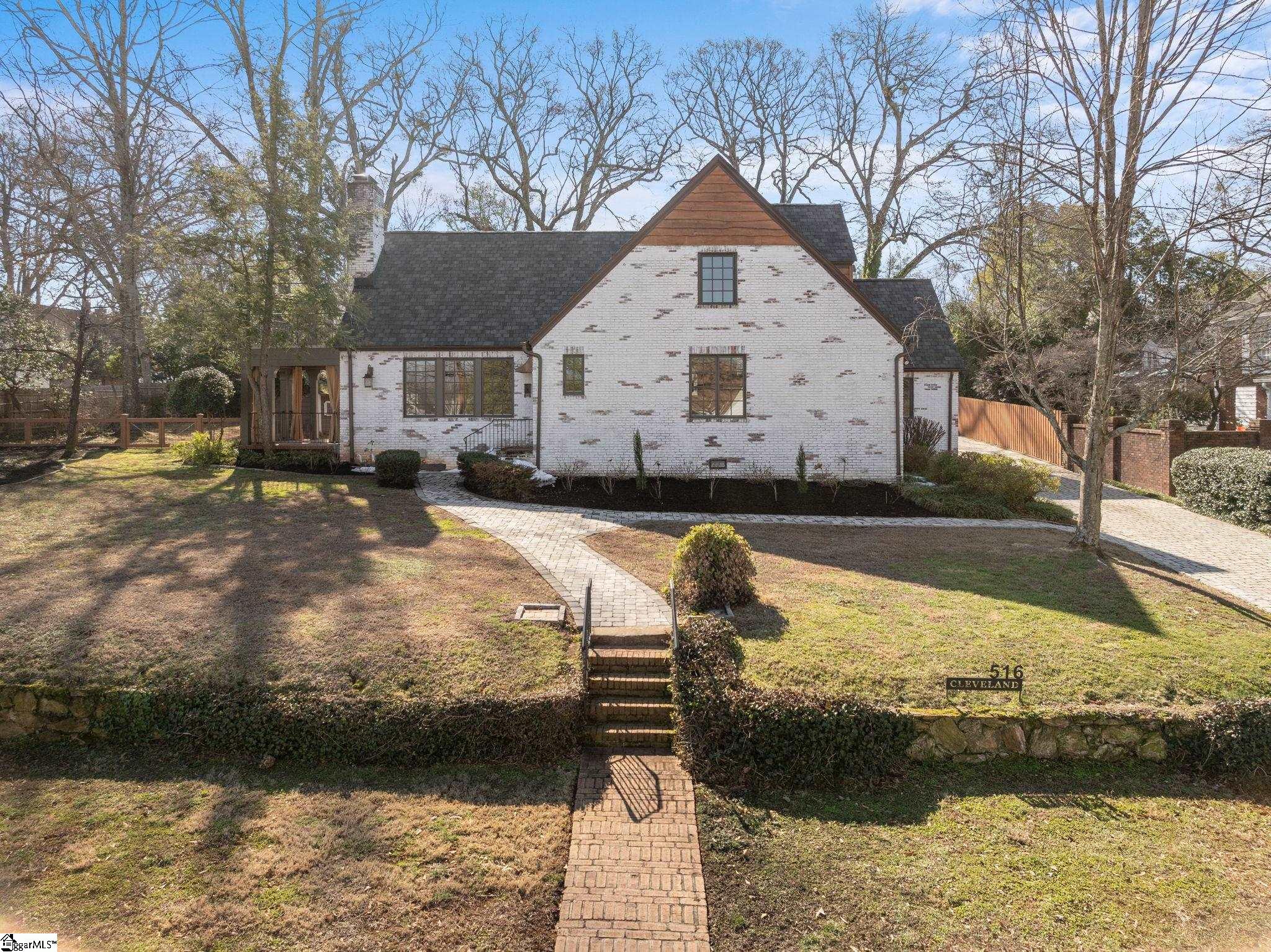 516 Cleveland Street