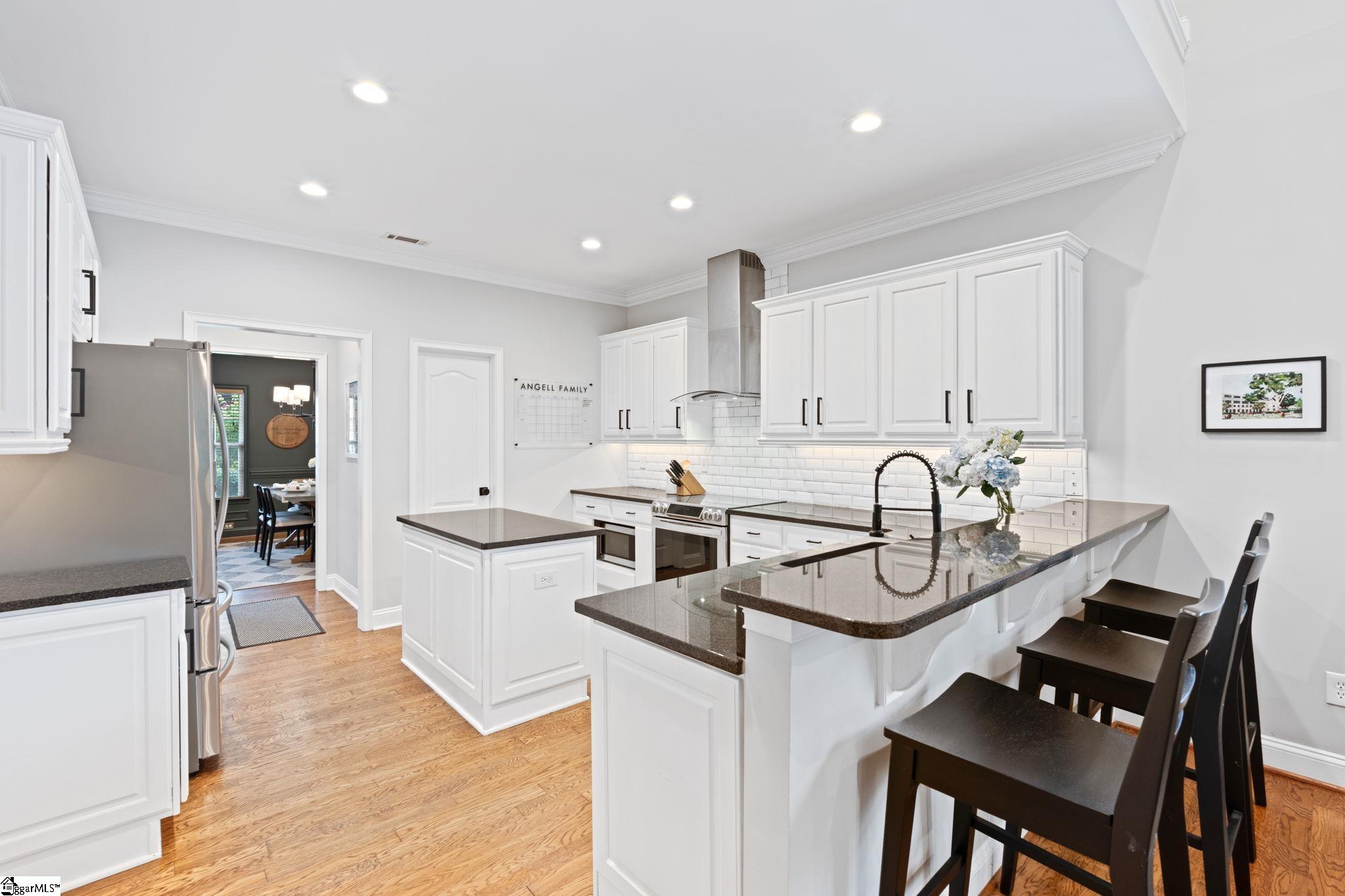 9 Wiscasset Way