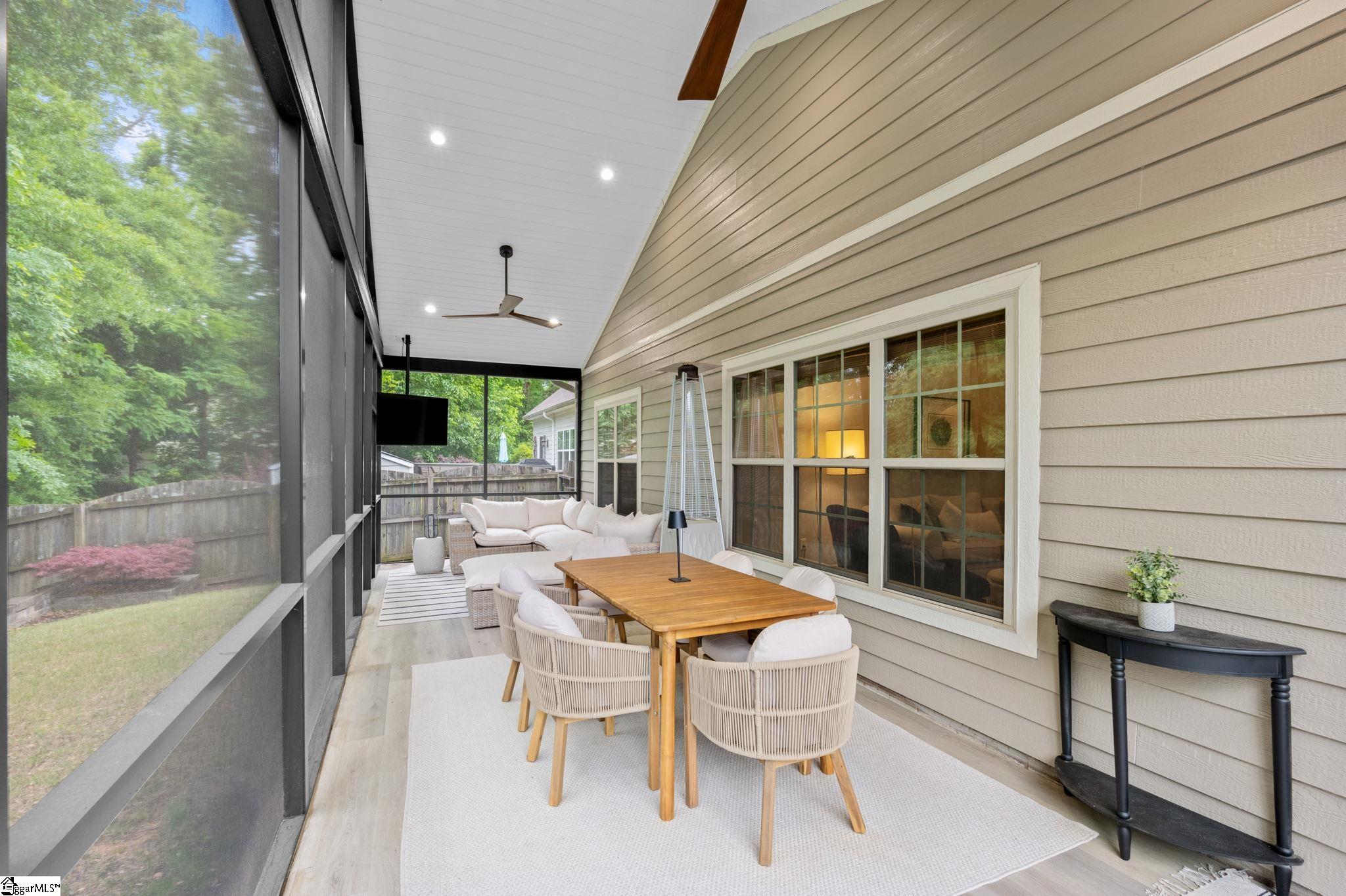 9 Wiscasset Way