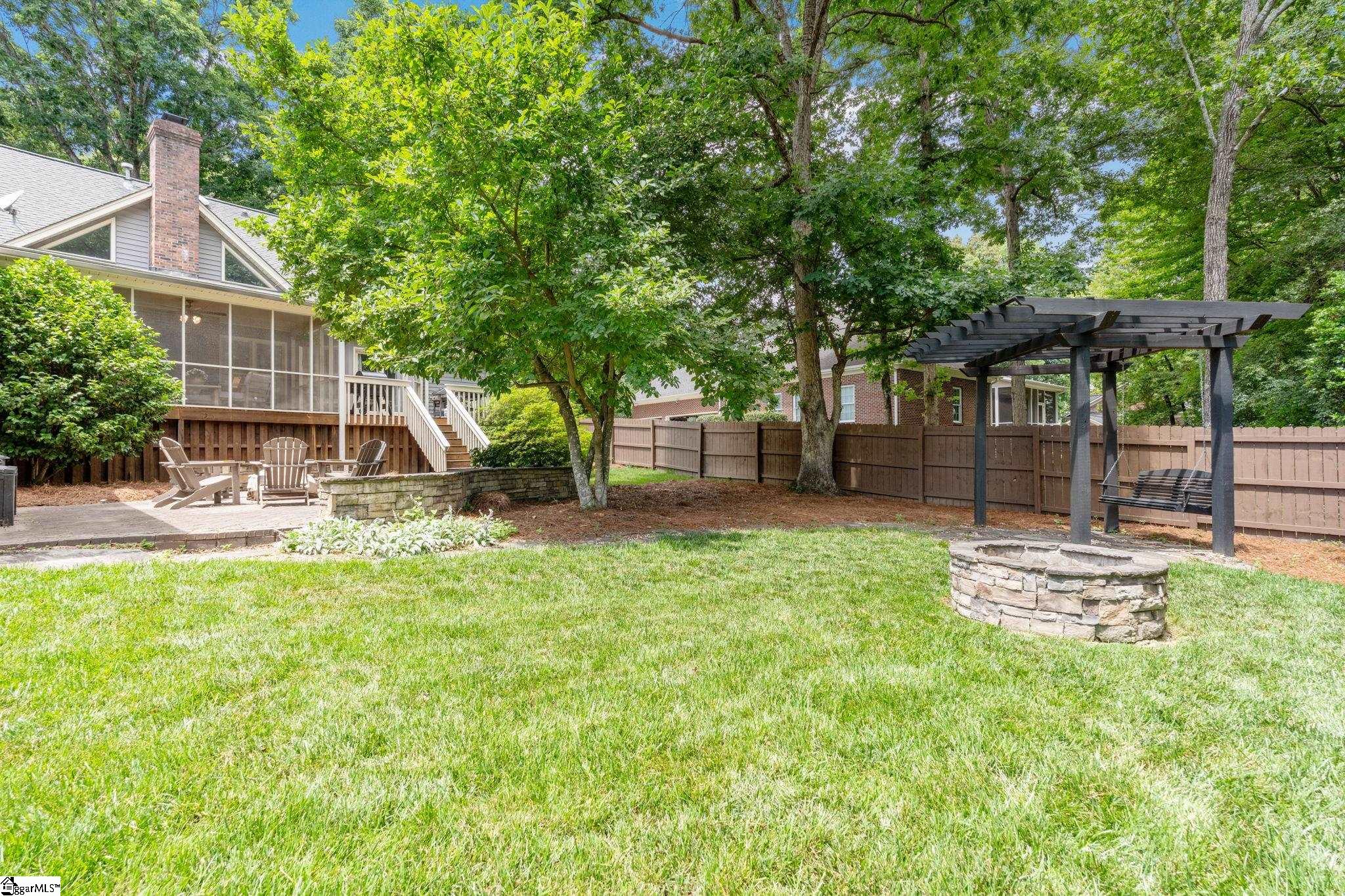 210 E Cranberry Lane
