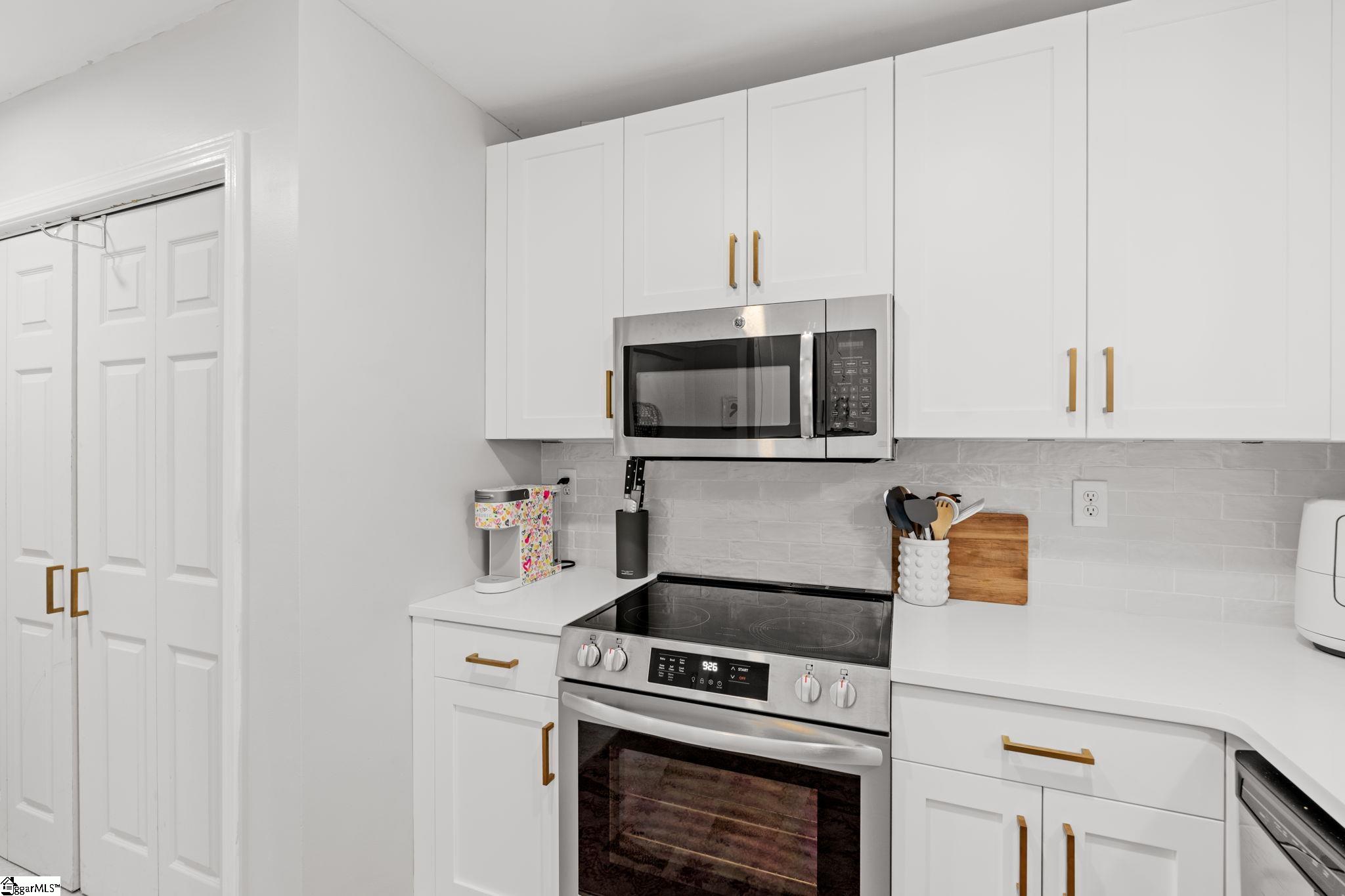 925 Cleveland Street Unit 166