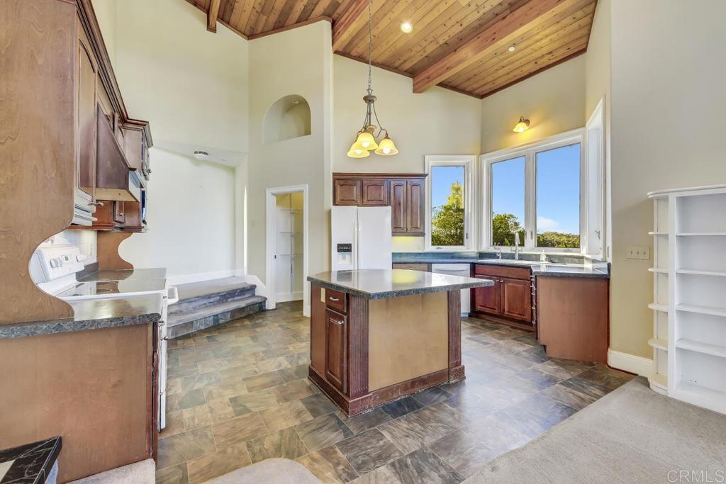 26632 34 Oak Trail Road