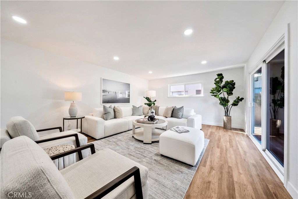 5231 Vallecito Avenue