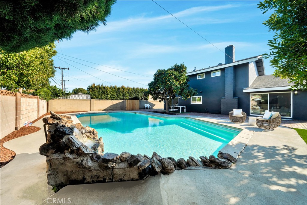 5231 Vallecito Avenue