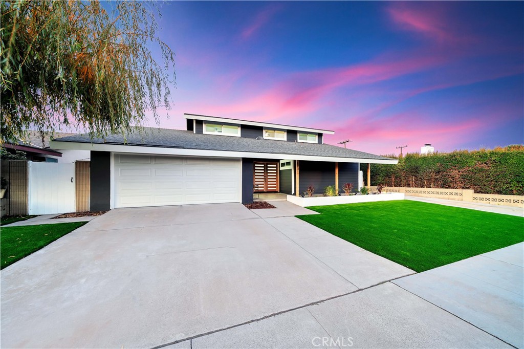 5231 Vallecito Avenue