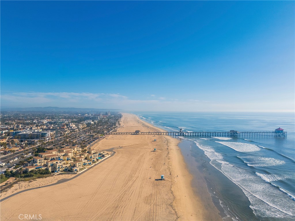 711 Pacific Coast 313