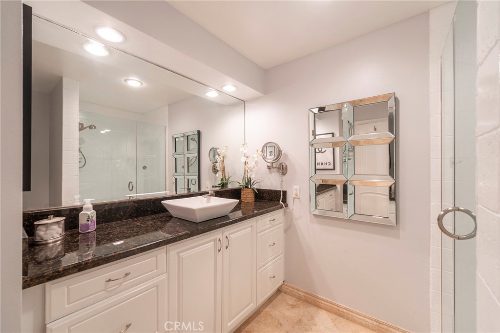 711 Pacific Coast 313