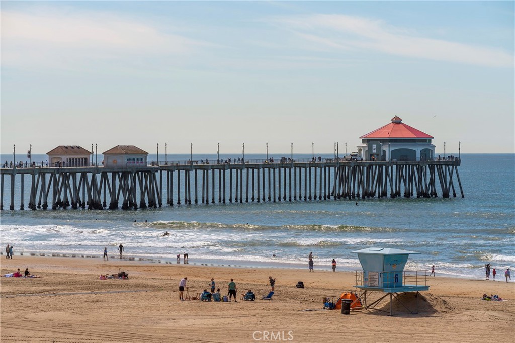 711 Pacific Coast 313