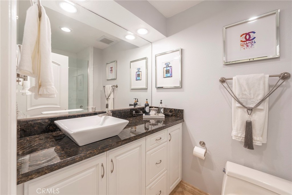 711 Pacific Coast 313