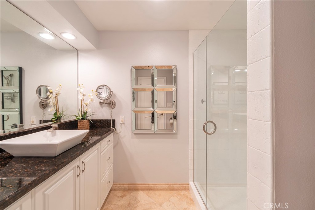 711 Pacific Coast 313