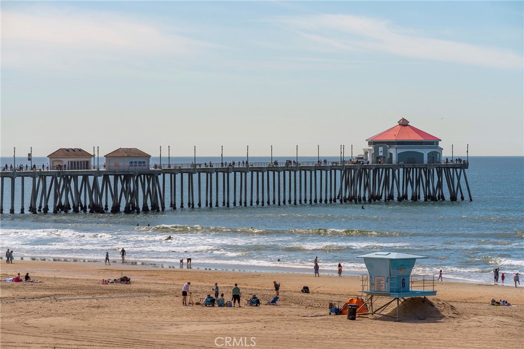 711 Pacific Coast 313