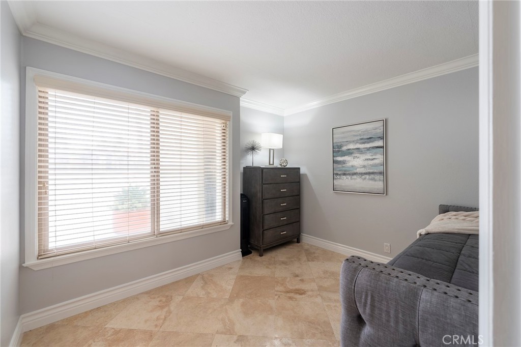 711 Pacific Coast 313