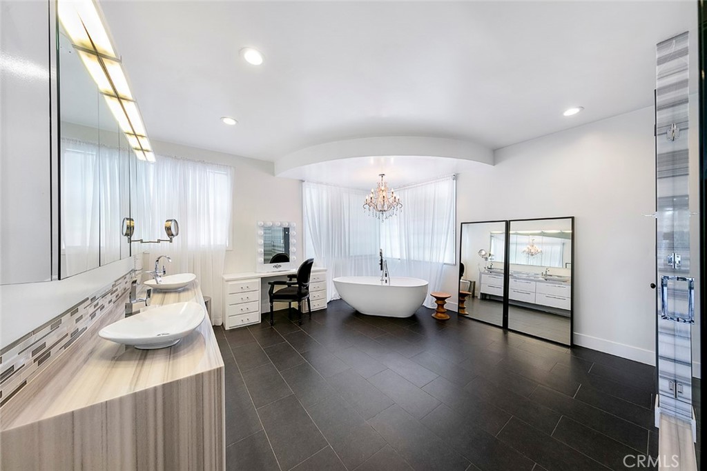 2509 Apollo Drive
