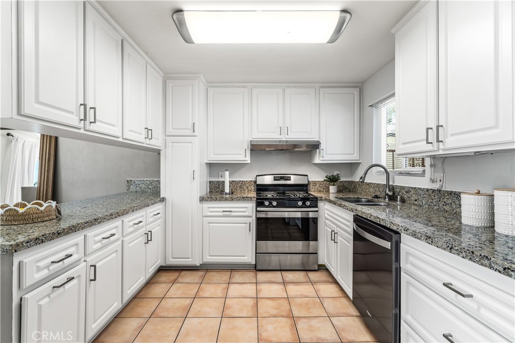 43160 Virginia Avenue