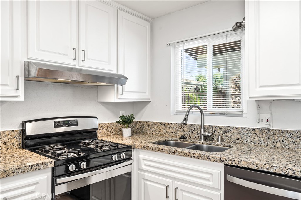 43160 Virginia Avenue