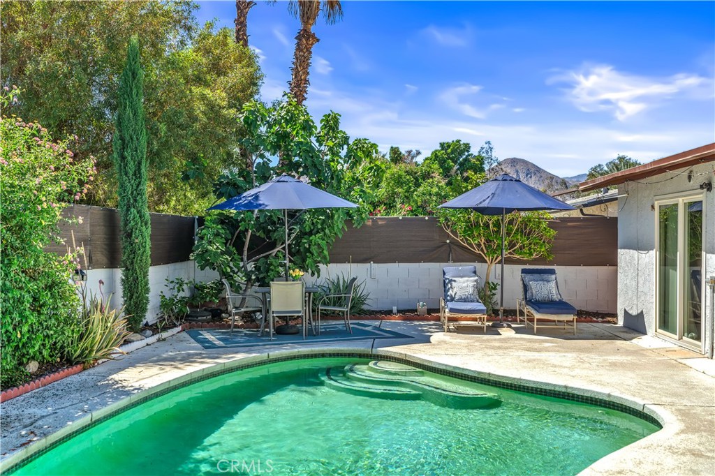 43160 Virginia Avenue