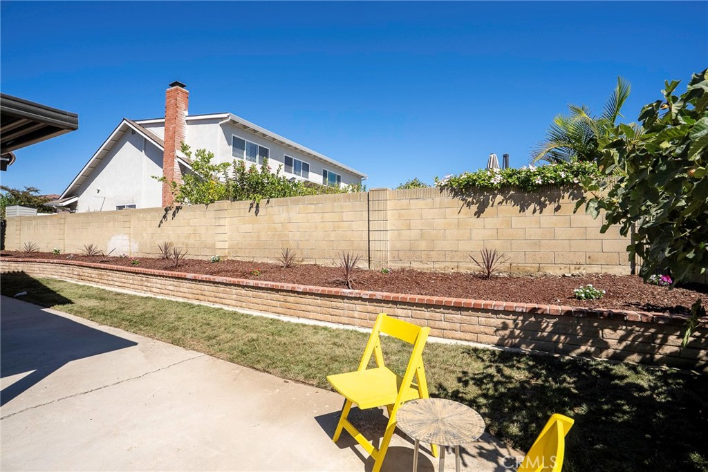 25112 Northrup Drive